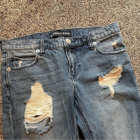Express Distressed Girlfriend Cropped Denim Jeans 2 - Picture 3 of 9